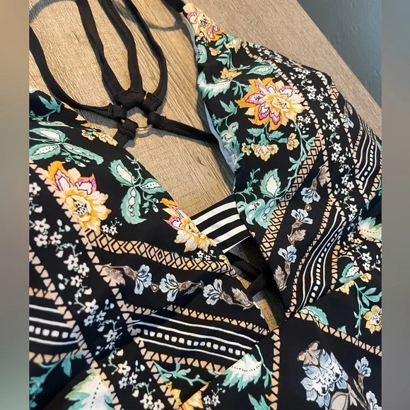 Nanette Lepore Black Floral Halter One-Piece Swimsuit. NWOT - Picture 4 of 6